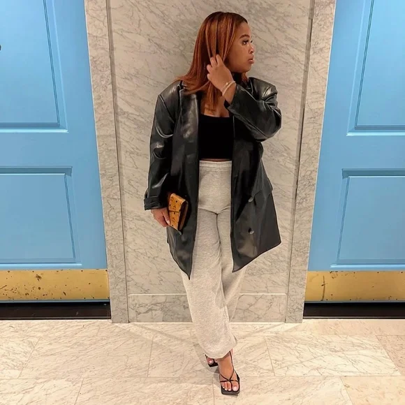 Tracy Crossbody Wallet In Visetos - Picture 5 of 5